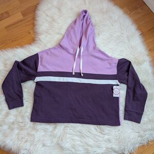 Flirtitude Lavender Activewear Top Size L